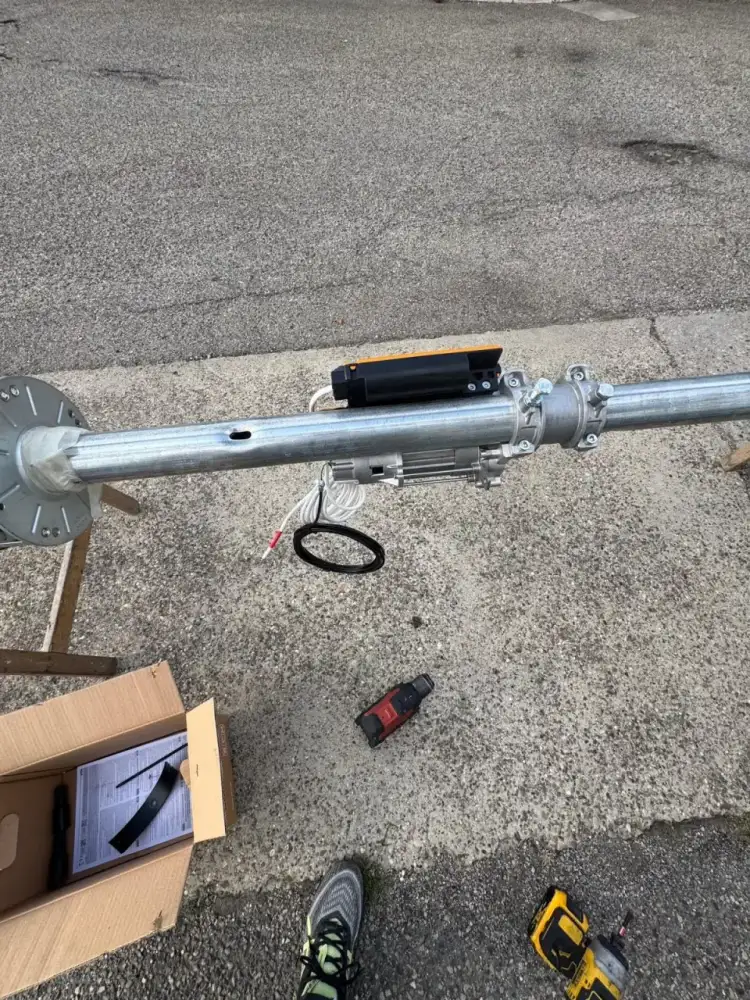 Motorisation de rideau métallique au Blanc-Mesnil